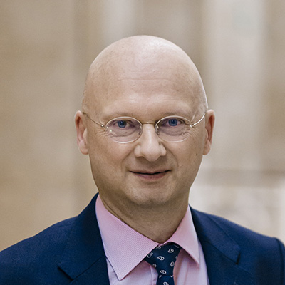 Dr Marcus Pleyer